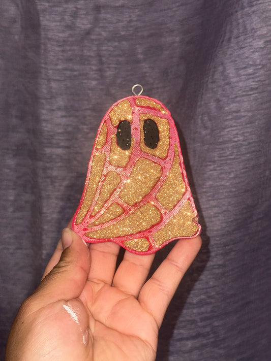 Concha Ghost Freshie
